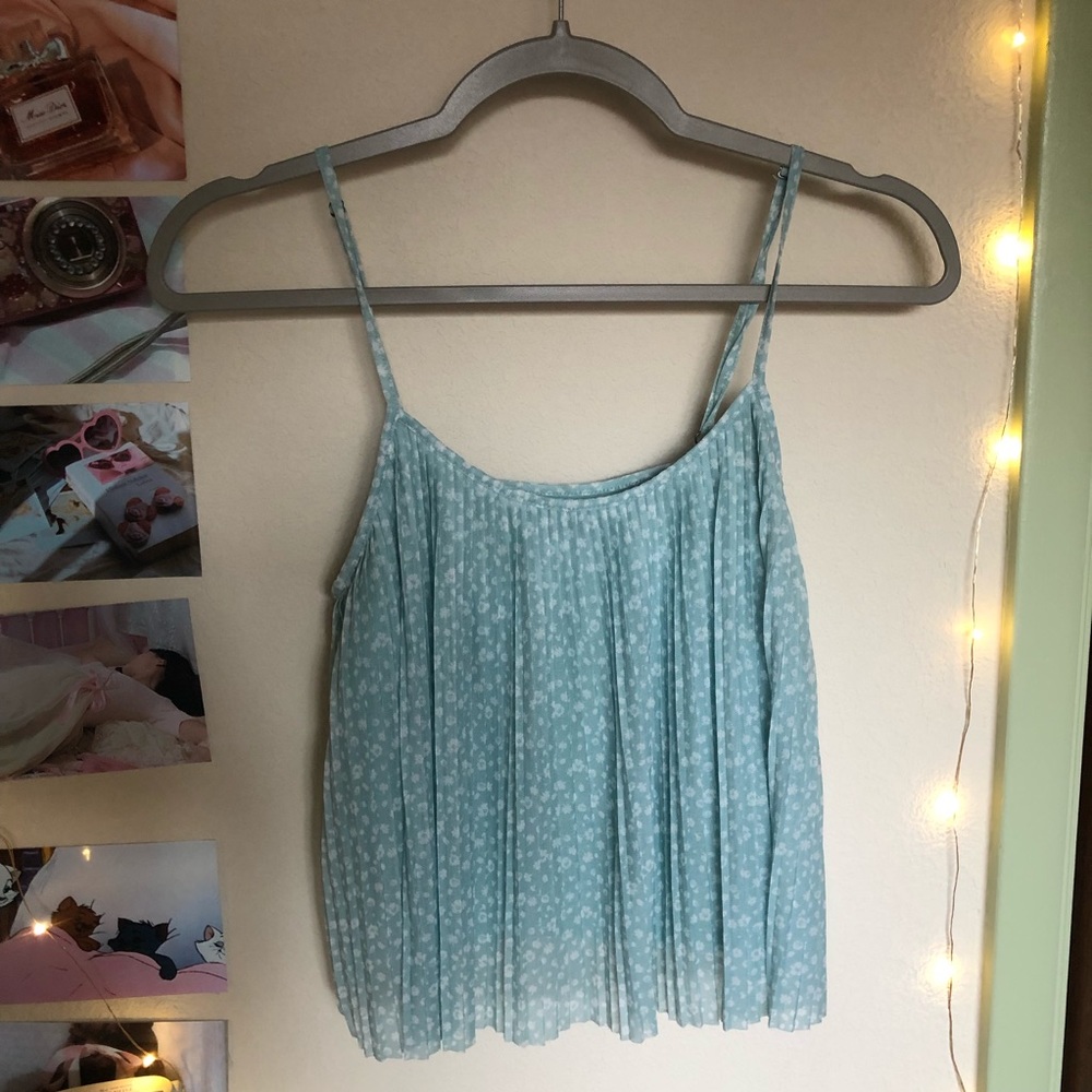 mint green hollister tank top